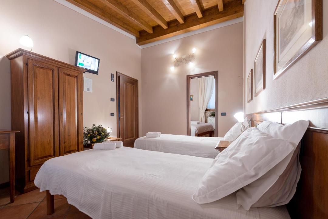 Photo of Bedroom in Bagnolo Mella