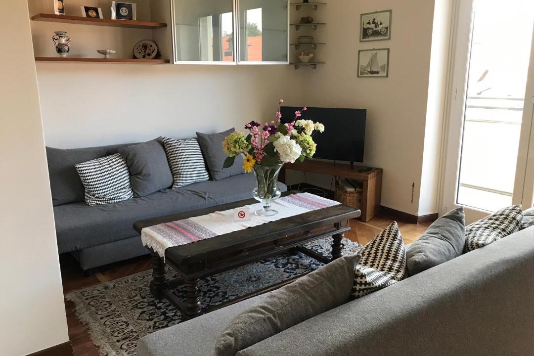 Photo of Livingroom in Downtown