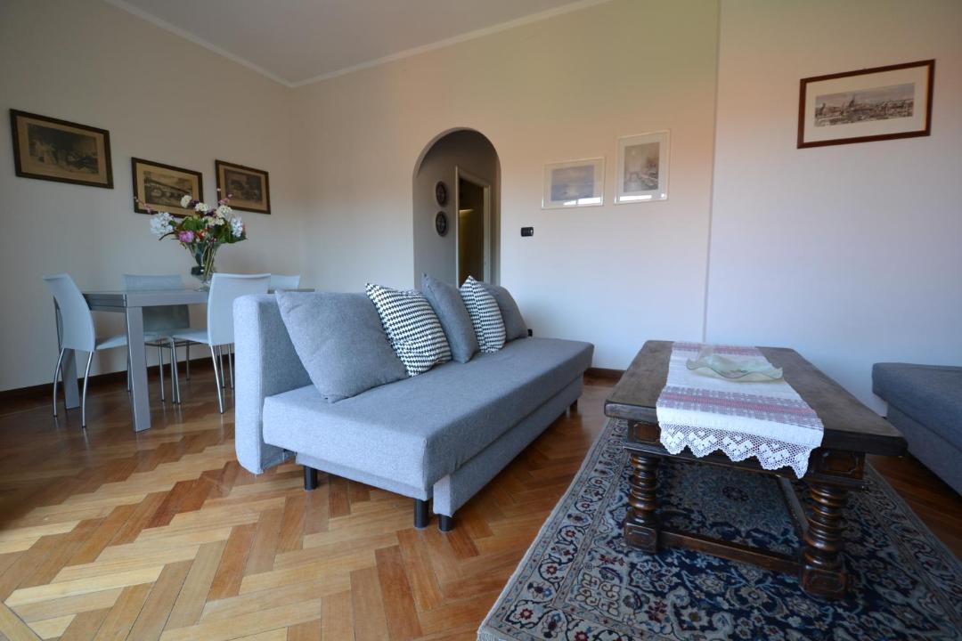 Photo of Livingroom in Downtown