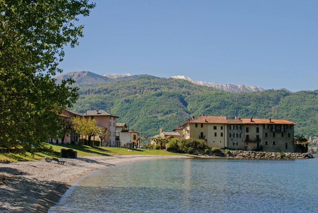 Photo of Others in Lierna