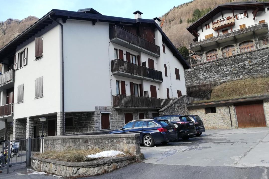 Photo of Buildings in Carona