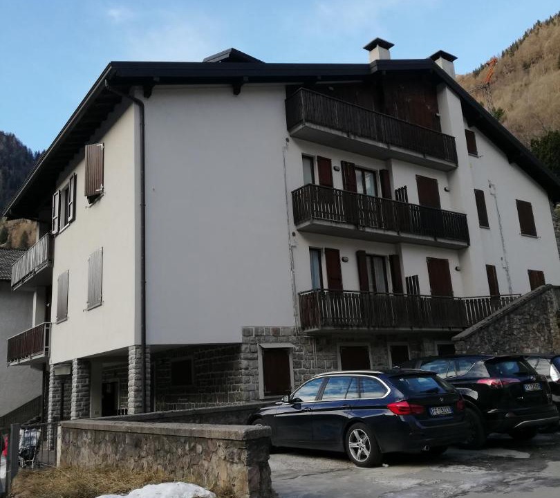 Photo of Buildings in Carona