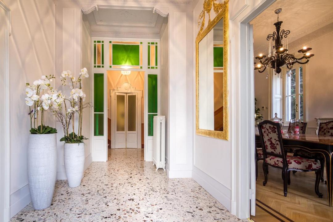 Photo of Livingroom in Moltrasio