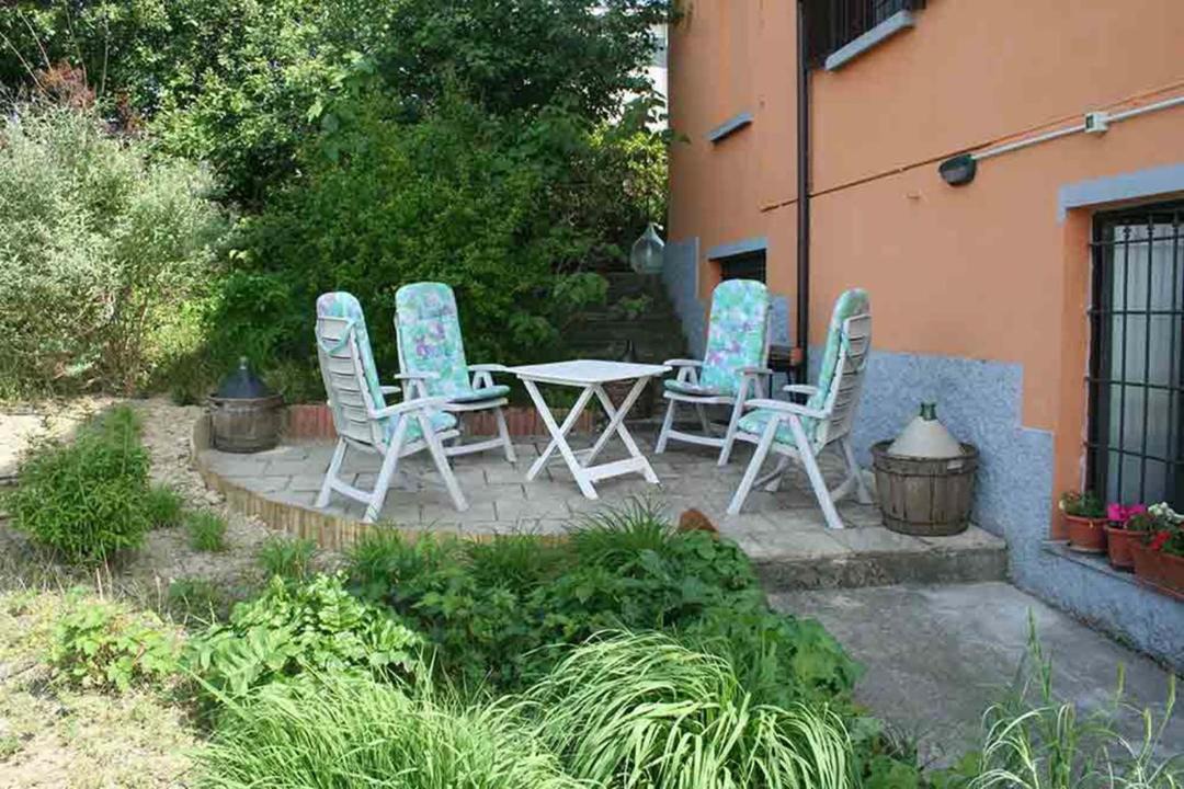 Photo of Others in Montecalvo Versiggia