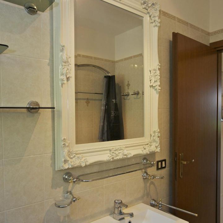 Photo of Bathroom in Pino Lago Maggiore