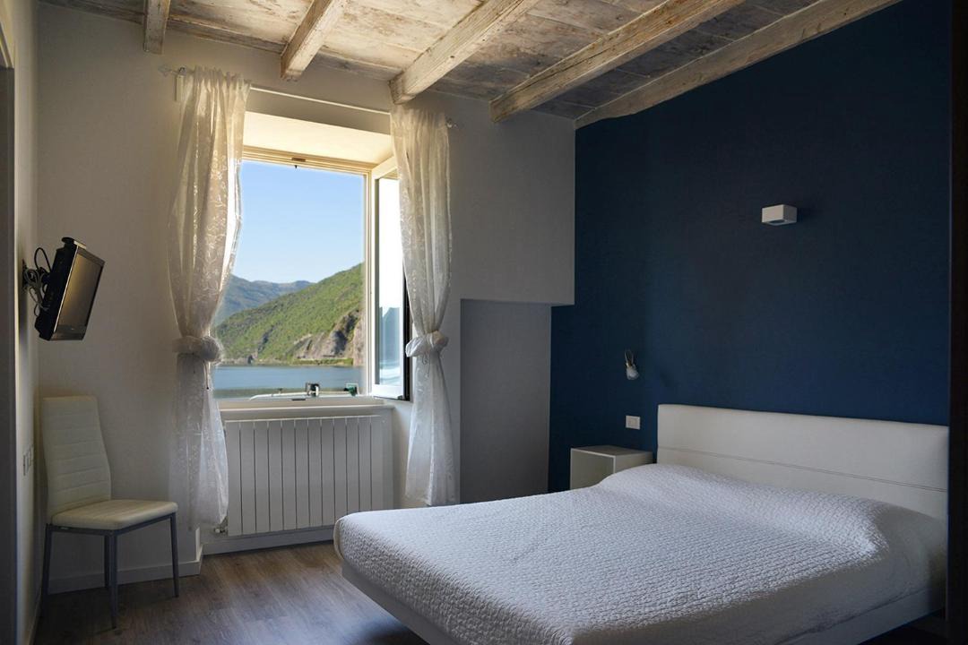 Photo of Bedroom in Castro