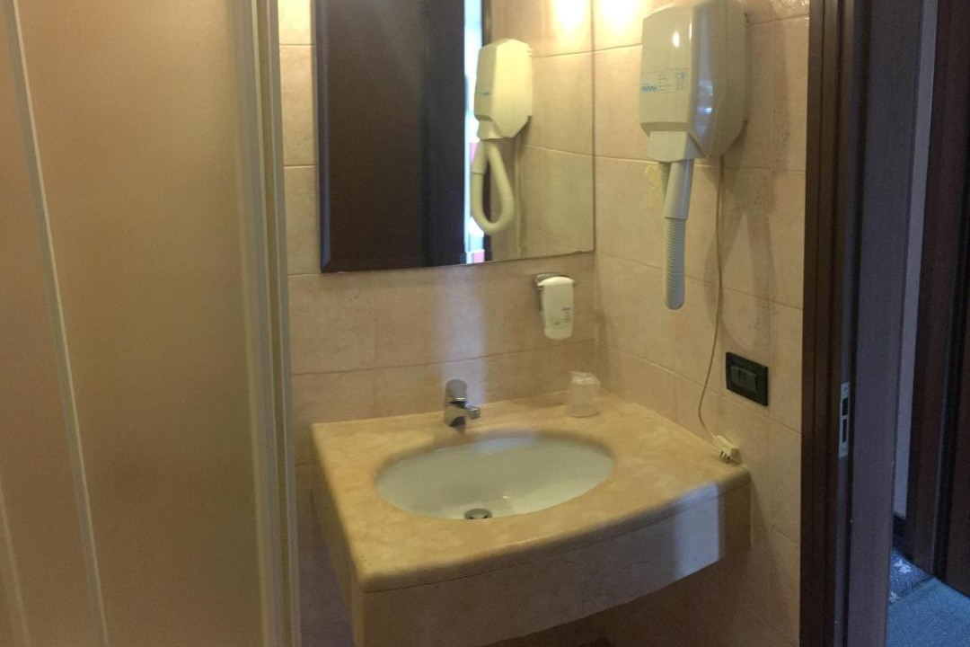 Photo of Bathroom in Albino