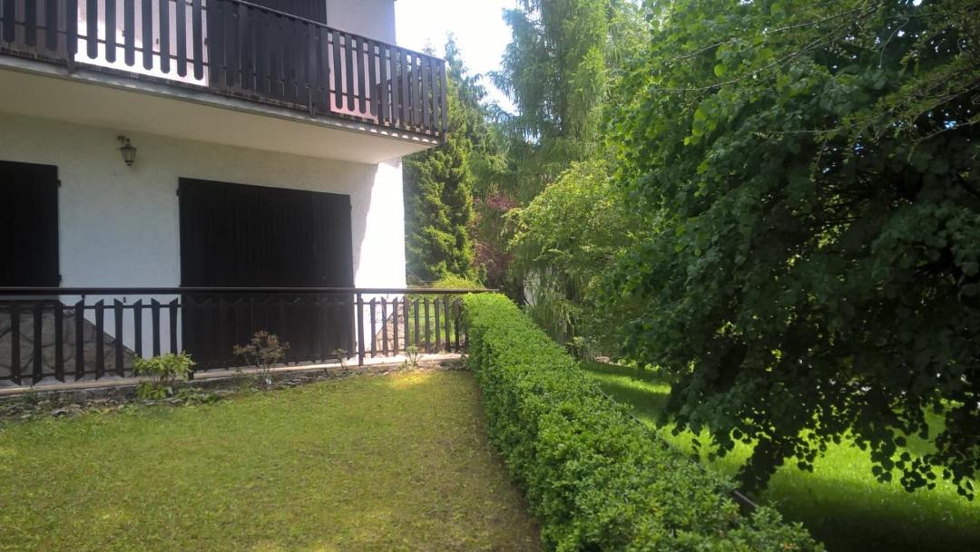 Photo of Buildings in Bratto