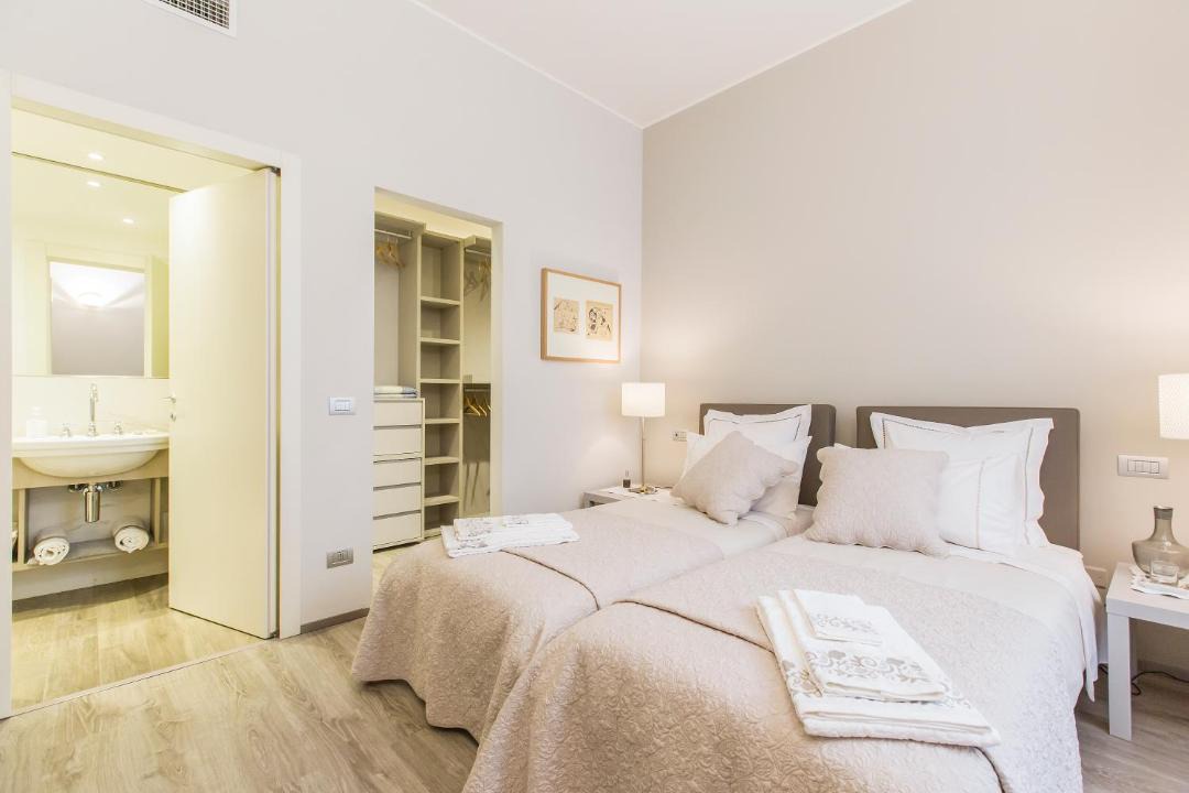 Photo of Bedroom in Milan Centre