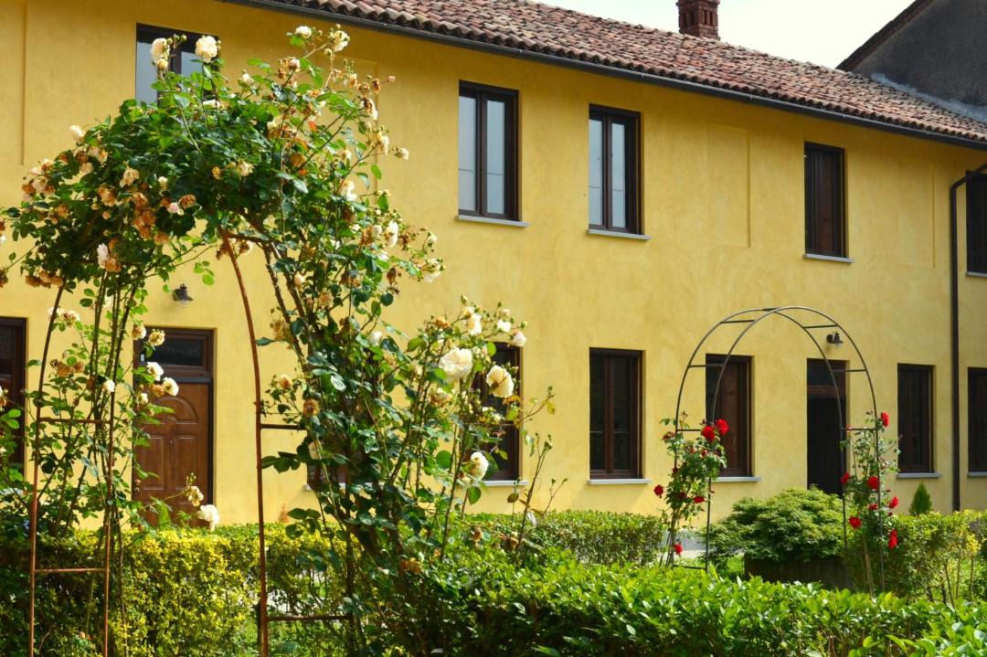 Photo of Buildings in Basiglio