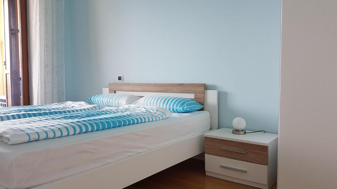 Photo of Bedroom in Toscolano Maderno