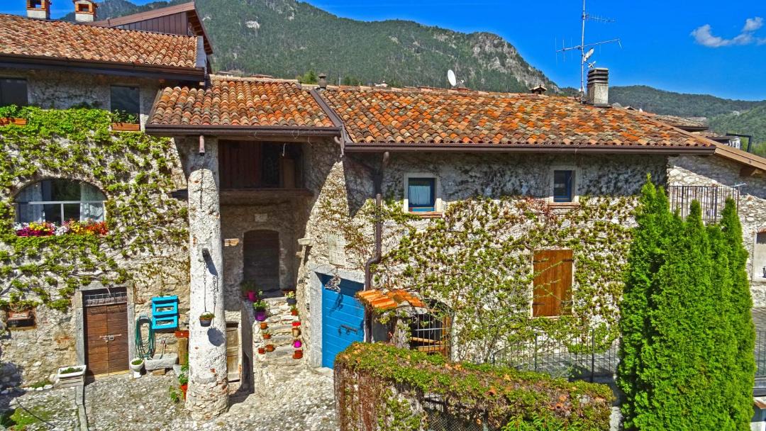 Photo of Buildings in Vesio