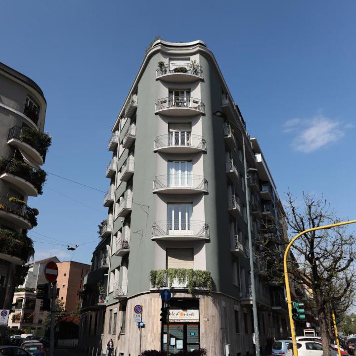 Photo of Buildings in Bullona