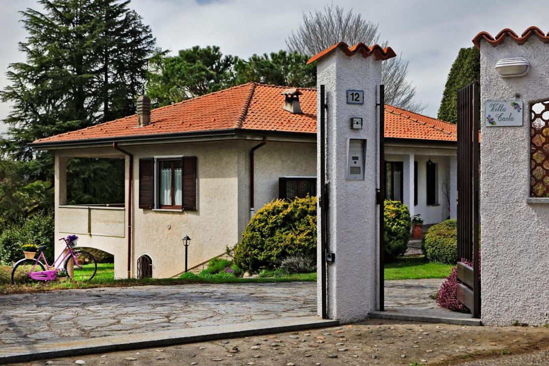 Photo of Buildings in Sumirago
