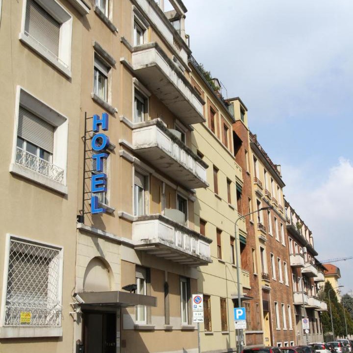 Photo of Others in Bullona