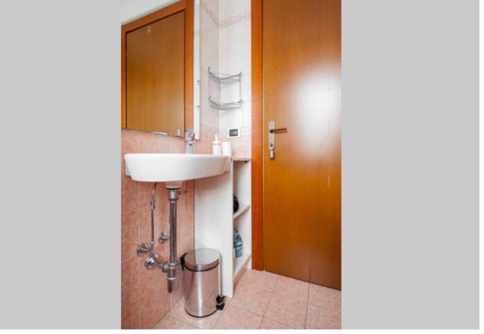 Photo of Bedroom in Assago