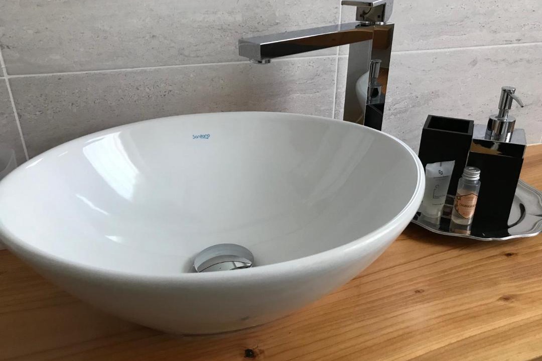 Photo of Bathroom in Magenta