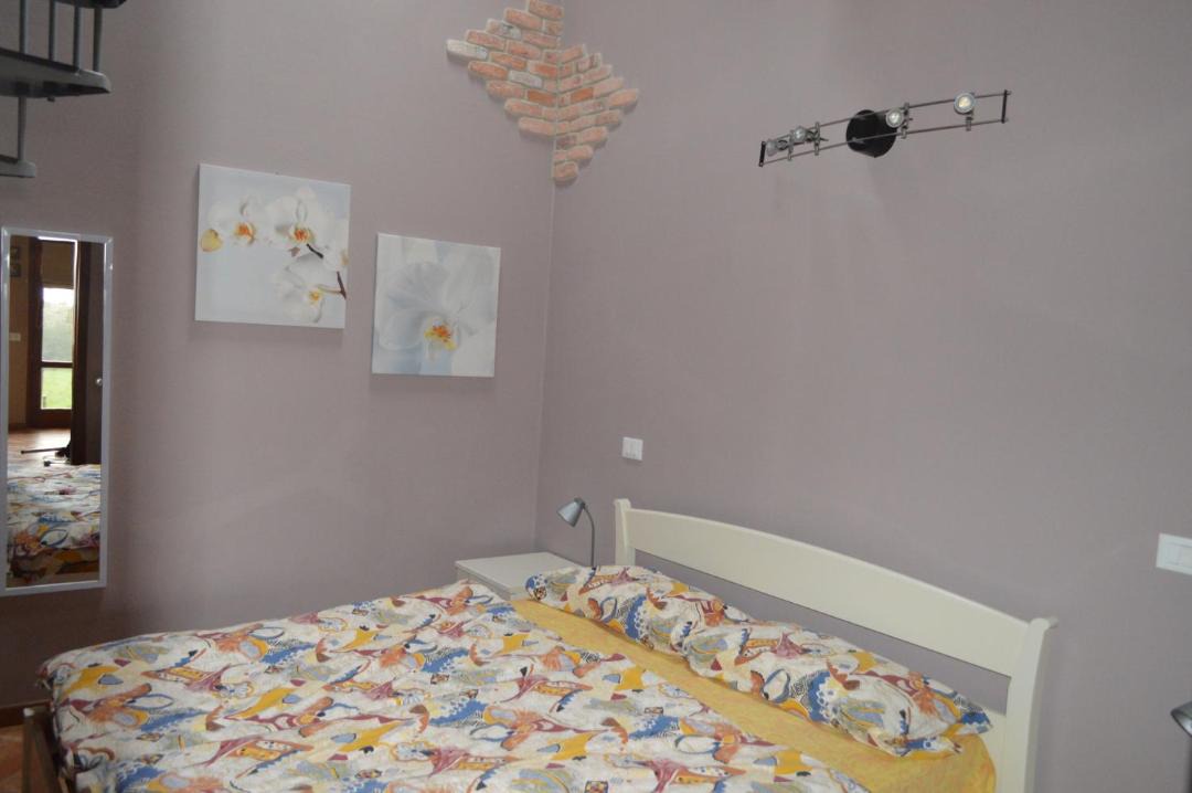 Photo of Bedroom in Roe Volciano