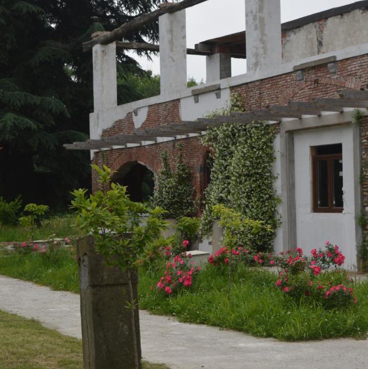 Photo of Buildings in Ghiaie