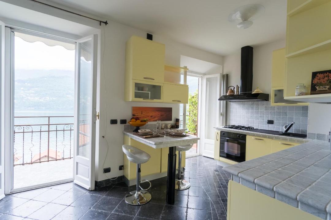 Photo of Kitchen in Carate Urio