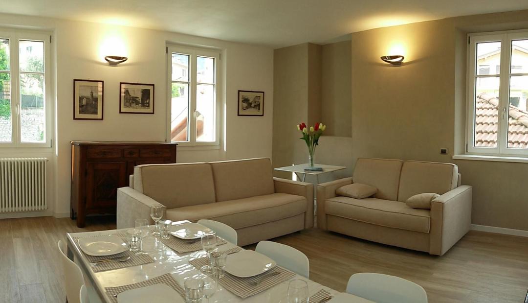 Photo of Livingroom in Cadenabbia