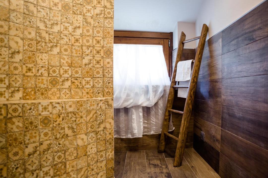 Photo of Bathroom in Roncola