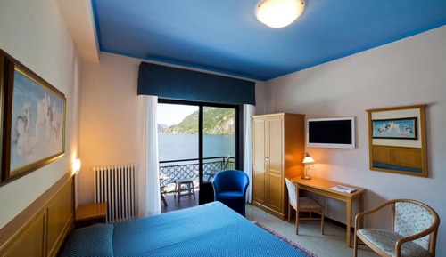 Panoramic Room, Balcony, Lake View