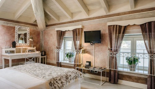 Double Room, Lake View (Attic)