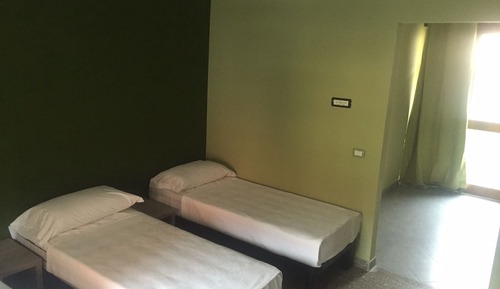 Basic Triple Room