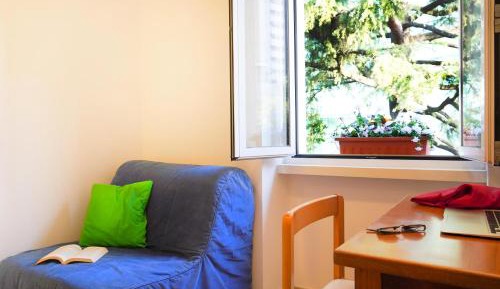 Single Room with Private Bathroom
