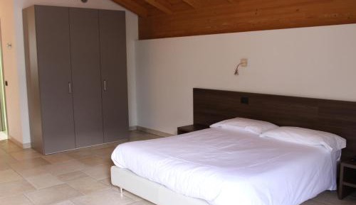 Quadruple Room with Private Bathroom
