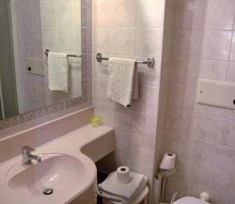 Classic Quadruple Room