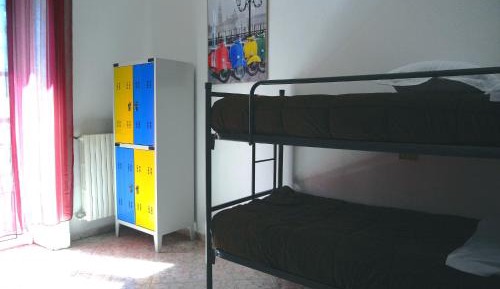 Quintuple Room with Shared Bathroom