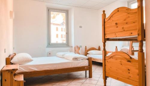 Single Bed in Dormitory Room