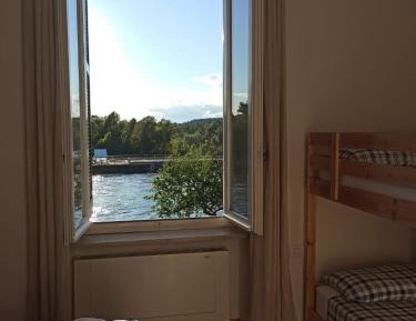 Quadruple Room with Private Bathroom