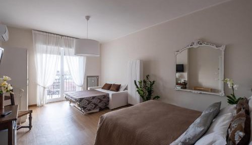Quadruple Room with Private Bathroom