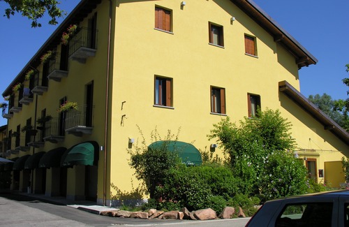 Capolago Hotel | Hotel Ristorante Vecchia Riva