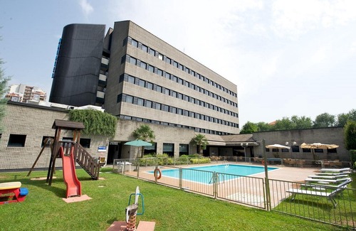 Zona Ca' Granda Hotel | Novotel Milano Nord Ca' Granda
