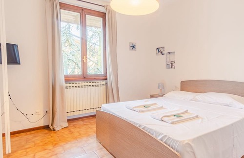 Desenzano del Garda Apartment | Villa Quantum Sole - Italian Homing