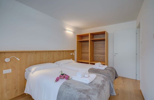 Santa Lucia Apartment | Cancano Alpinbike - One Bedroom Apartment, Sleeps 4