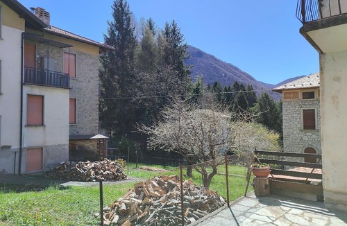 Esino Lario Apartment | Holiday apartment Esino Lario for 1 - 4 persons with 2 bedrooms - Holiday apartment