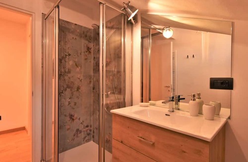 Campodolcino Apartment | Beautiful apartment for 6 guests with WIFI, TV, balcony and parking