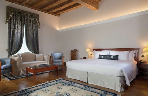 Rondo - Torretta House | Elegant Stay in Nature: 4-Star Comfort, Bike Through Parco Nord, Pets Welcome