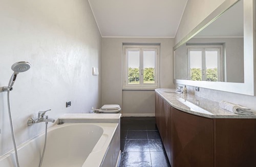Besana in Brianza Villa | Villa Visconta - Four Bedroom Villa, Sleeps 8